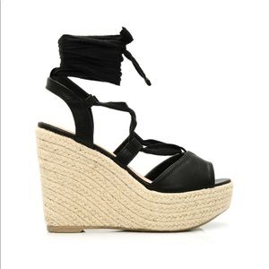 Never Worn Black Strappy Wedges !